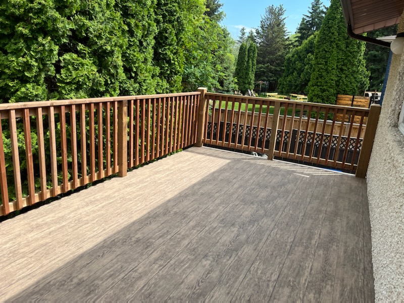 Elevated Cedar Deck